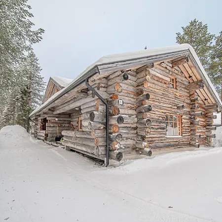 Holiday home Levillas Martinmutka A & B