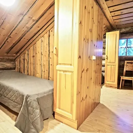 Holiday home Levillas Martinmutka A & B *